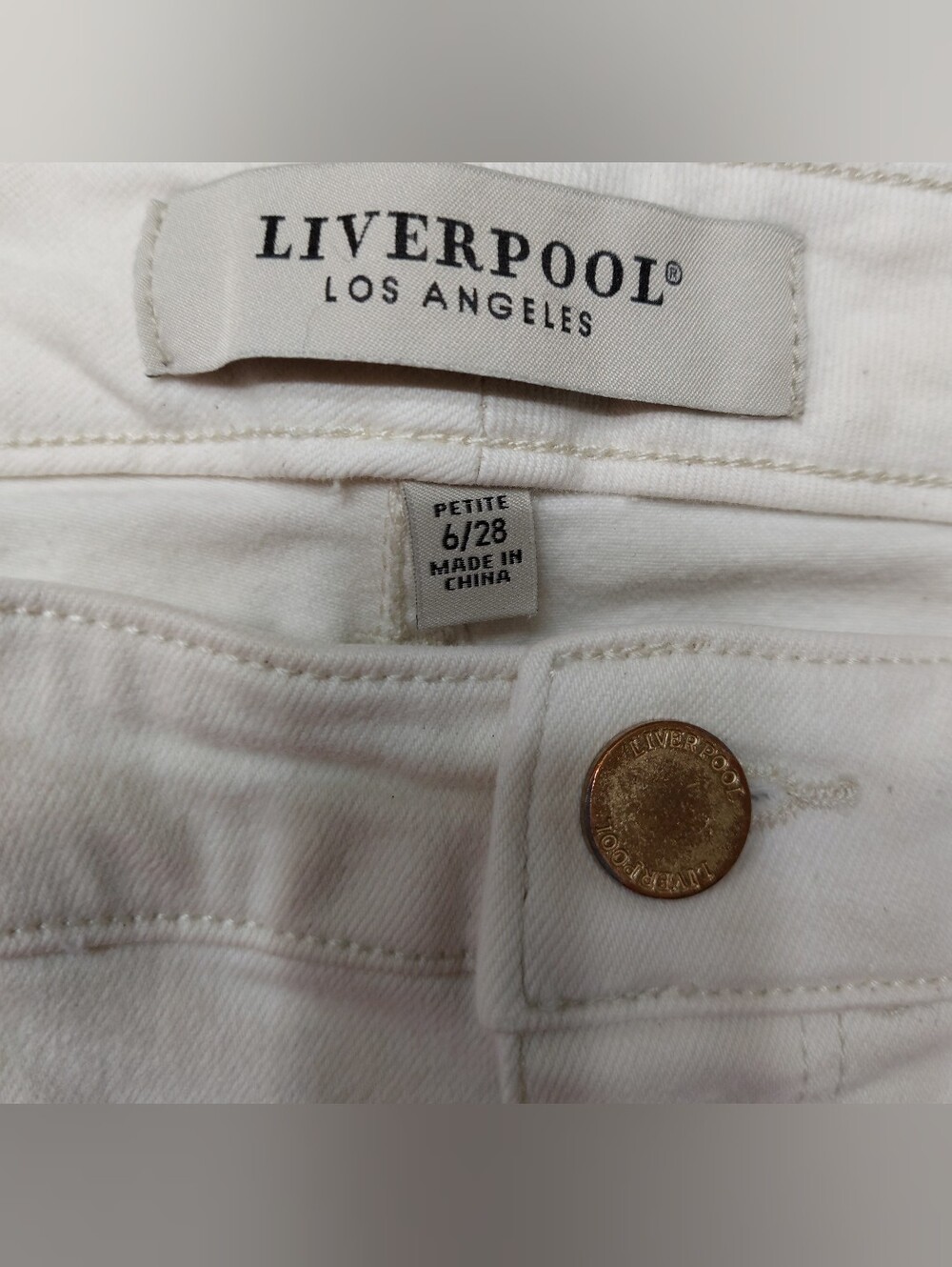 Liverpool- Wide Leg Crop - Picture 2 of 15